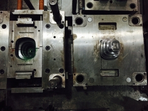 QQ圖片20150523093523 防塵罩外殼塑膠模具,精密模具配件,塑料模具注塑P-26831