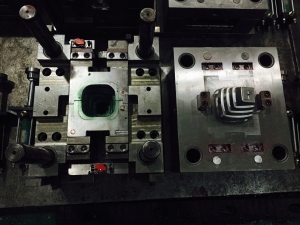 QQ圖片20150523093448 塑膠模具2015052504汽車(chē)模具,壓鑄模具